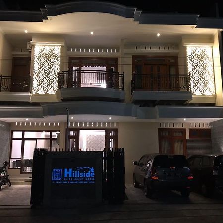 Hillside Suite Guest House Malang Exterior photo